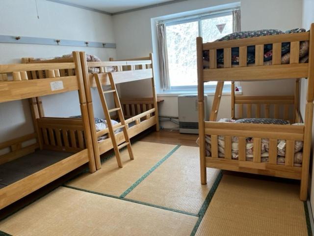 Kusatsu Kogen Youth Hostel Eksteriør billede